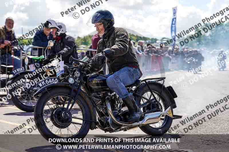 Vintage motorcycle club;eventdigitalimages;no limits trackdays;peter wileman photography;vintage motocycles;vmcc banbury run photographs